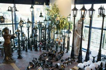 OUTLET VERKOOP | Buitenlampen Buitenverlichting Lantaarnpaal beschikbaar voor biedingen