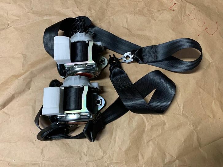 VW Caddy 2020+ Gordelset links en rechts 2K7857705C 2K7..., Auto-onderdelen, Carrosserie en Plaatwerk