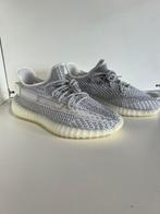 Adidas - Yeezy Boost 350 V2 - Sneakers - Maat: EU 44 - Nieuw, Nieuw
