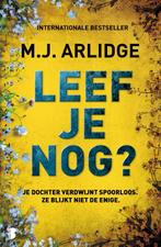 Leef je nog? / Helen Grace / 12 9789049202392 M.J. Arlidge, Boeken, Thrillers, Verzenden, Gelezen, M.J. Arlidge