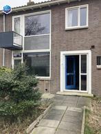 Huis te huur aan Lorentzweg in Lekkerkerk, Huizen en Kamers, Huizen te huur, Zuid-Holland, Tussenwoning