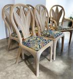 Stoel - Rattan - Een set van zes rotanstoelen.