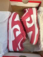 Nike - Dunk Low - Sneakers - Maat: EU 38.5 - Nieuw met tags, Nieuw
