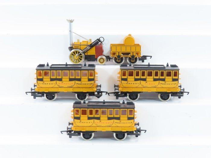 Hornby H0 - R621 - Stoomlocomotief met tender (1) - 4-delige, Hobby en Vrije tijd, Modeltreinen | Overige schalen