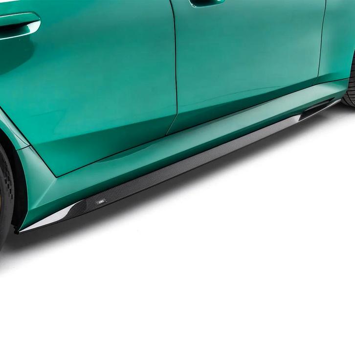 Dit betreft een set BMW G90 G99 M5 Carbon side skirt, Auto diversen, Tuning en Styling, Verzenden