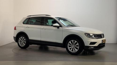 Zakelijke Lease |  Volkswagen Tiguan 1.5 TSI 150pk DSG ACT C, Auto's, Volkswagen, Dealer onderhouden, Lease, Grijs, Automaat, SUV of Terreinwagen