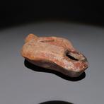 Byzantijns Terracotta Olielamp. 6e eeuw n.Chr. Lengte 10 cm., Verzamelen
