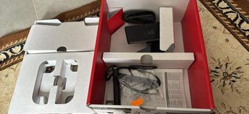 Nintendo - Switch - OLED - Spelcomputer - In originele beschikbaar voor biedingen