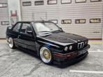 Solido 1:18 - Modelauto - BMW E30 M3 evolution 1990 met, Nieuw
