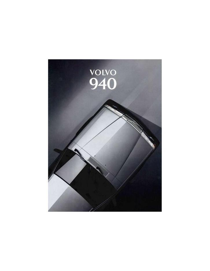 1993 VOLVO 940 BROCHURE ENGELS, Boeken, Auto's | Folders en Tijdschriften, Volvo