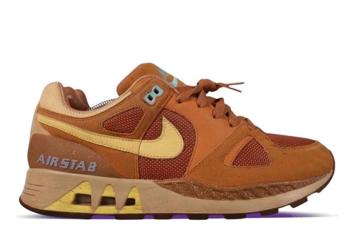 Nike Air Stab Footpatrol Maple Brown (2006) • 43, Kleding | Heren, Schoenen, Sneakers of Gympen, Ophalen of Verzenden