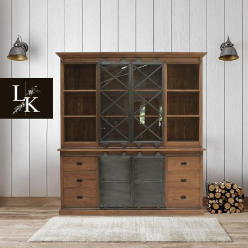 Landelijke klassieke kast, buffetkast, ladekast, servieskast, Huis en Inrichting, Kasten | Buffetkasten, 200 cm of meer, 25 tot 50 cm