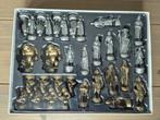 Schaakspel - Unique Vintage Chess Set - The Fellowship of