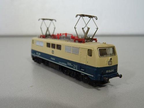Märklin Z - 8842 - Elektrische locomotief (1) - BR 111 - DB, Hobby en Vrije tijd, Modeltreinen | H0