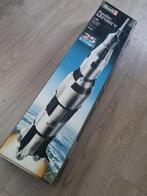 Revell 04805 Apollo: Saturn V 1:96 (114cm hoog!), Verzenden, Nieuw, Revell