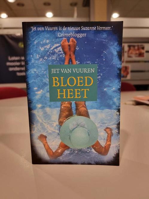 Bloedheet - Jet van Vuuren [nofam.org], Boeken, Thrillers