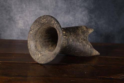 Oude Azië Epigrafische tripod vaas uit de Shang-dynastie -, Antiek en Kunst, Antiek | Overige Antiek