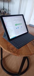 ipad pro 2017 2e gen12.9 inch + keyboard + pen 1e, zugu case, Computers en Software, Apple iPads, Ophalen of Verzenden, Apple iPad Pro
