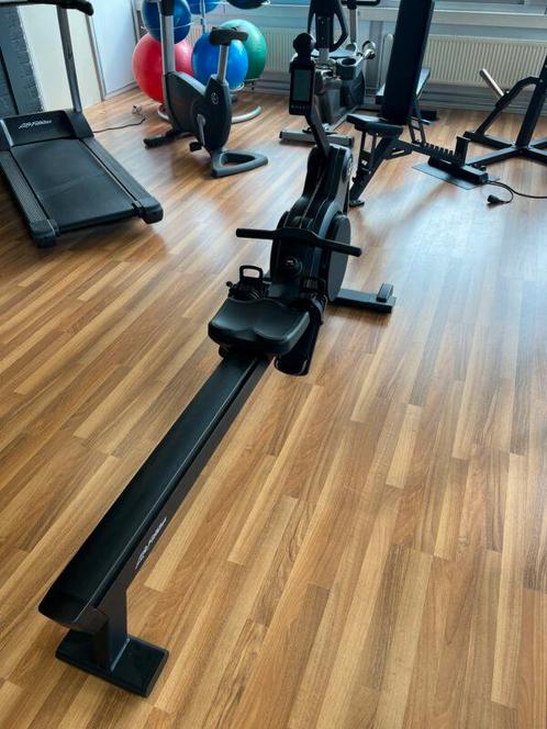 Life Fitness Heat Performance Row 2.0 | Rower | Roeitrainer, Sport en Fitness, Fitnessmaterialen, Gebruikt, Verzenden