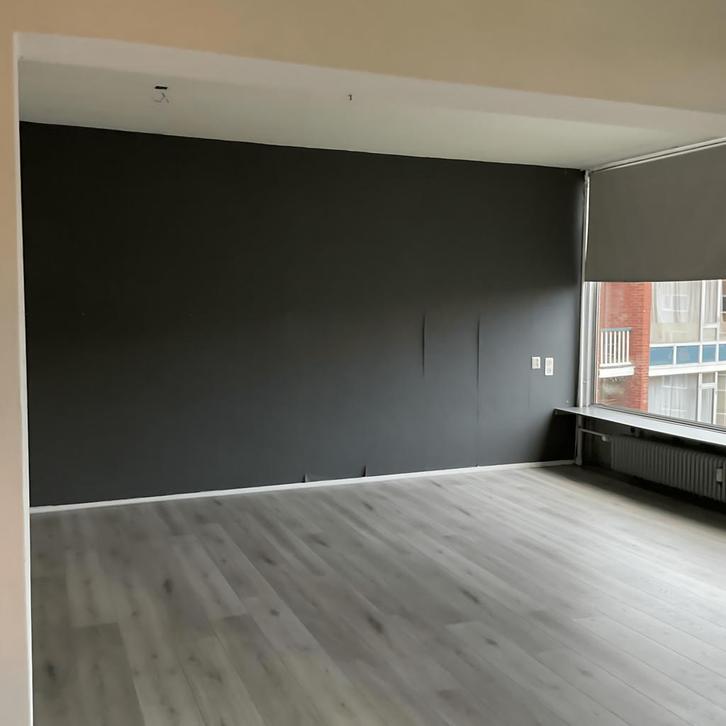 Appartement met balkon en tijdelijke verhuur, Huizen en Kamers, Huizen te huur, Direct bij eigenaar, Appartement