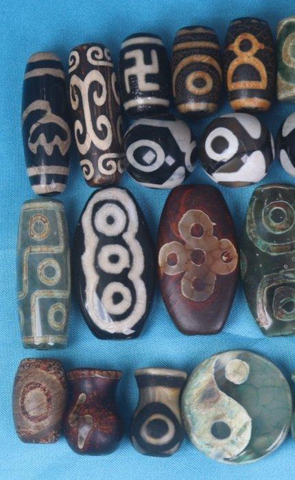 Dzi Parels - Tibetaanse Dzi Agaat - Yin-Yang Dzi, Drachen, Verzamelen, Mineralen en Fossielen