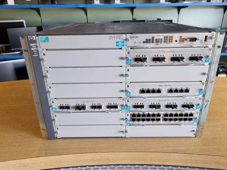 HP E5412 J8698A Switch inclusief modules J8726A / J9538A..., Computers en Software, Desktop Pc's, Refurbished, Ophalen of Verzenden