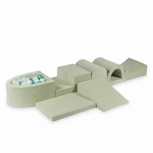 Mint groene foam blokken hindernisbaan met mini ballenbak, Kinderen en Baby's, Speelgoed | Educatief en Creatief, Nieuw, Ophalen of Verzenden