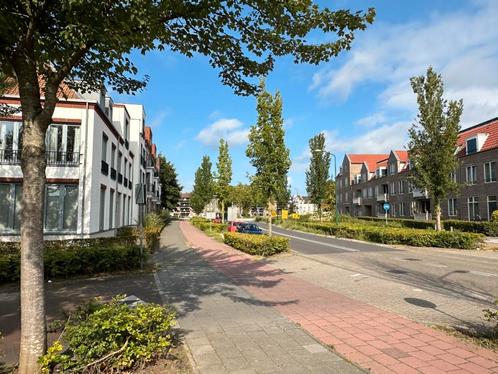 Te huur: Appartement Nassaustraat in Waalre, Huizen en Kamers, Huizen te huur, Noord-Brabant, Appartement