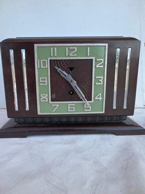 Bureauklok - Art Deco Bakeliet - 1920-1930, Antiek en Kunst, Antiek | Klokken