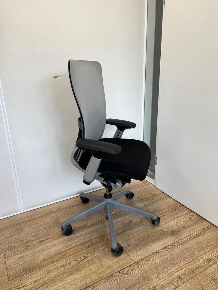 Ergonomische Bureaustoel Haworth Zody - Full Option!, Huis en Inrichting, Bureaustoelen, Bureaustoel, Zwart, Zo goed als nieuw