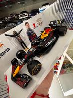 Bburago 1:24 - Modelauto (2) - Red Bull Racing RB19 - Max, Hobby en Vrije tijd, Modelauto's | 1:5 tot 1:12, Nieuw