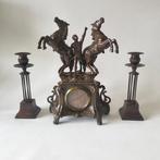 Klok en garnituur set (3) - Minerva Jugendstil - Gelakt