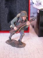 King & Country - Speelgoedsoldaatje REF FW215 ADVANCING WITH, Kinderen en Baby's, Speelgoed | Overig, Nieuw