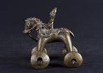 Paard met ruiter, tempel speelgoed - Brons gegoten - India -