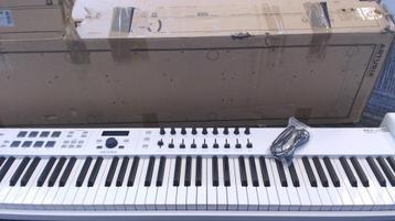 Arturia keylab 88 essential white demo model beschikbaar voor biedingen