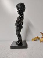 Beeld, statue of European capital Brussels (manneken pis) -