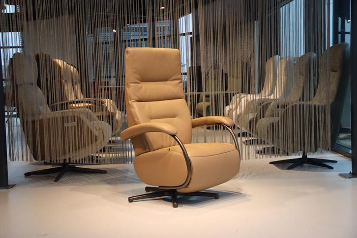Relaxfauteuil / Relaxstoel Feelz FZ R04-A05 De Toekomst Leer, Huis en Inrichting, Fauteuils, Nieuw, Leer, Ophalen of Verzenden