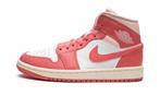 Jordan 1 mid Strawberries And Cream - maat 38.5 (Sneakers), Kleding | Dames, Schoenen, ["Jordan","Nike","Nike Jordan","Air Jordan"]
