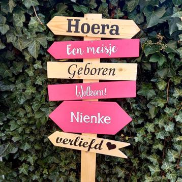 Geboortebord voor de tuin| Eigen teksten mogelijk| beschikbaar voor biedingen