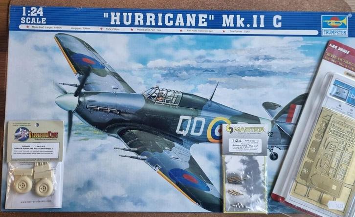 Trumpeter 02415 Hurricane Mk.II C 1:24 FULL OPTIONS, Hobby en Vrije tijd, Modelbouw | Vliegtuigen en Helikopters, Verzenden