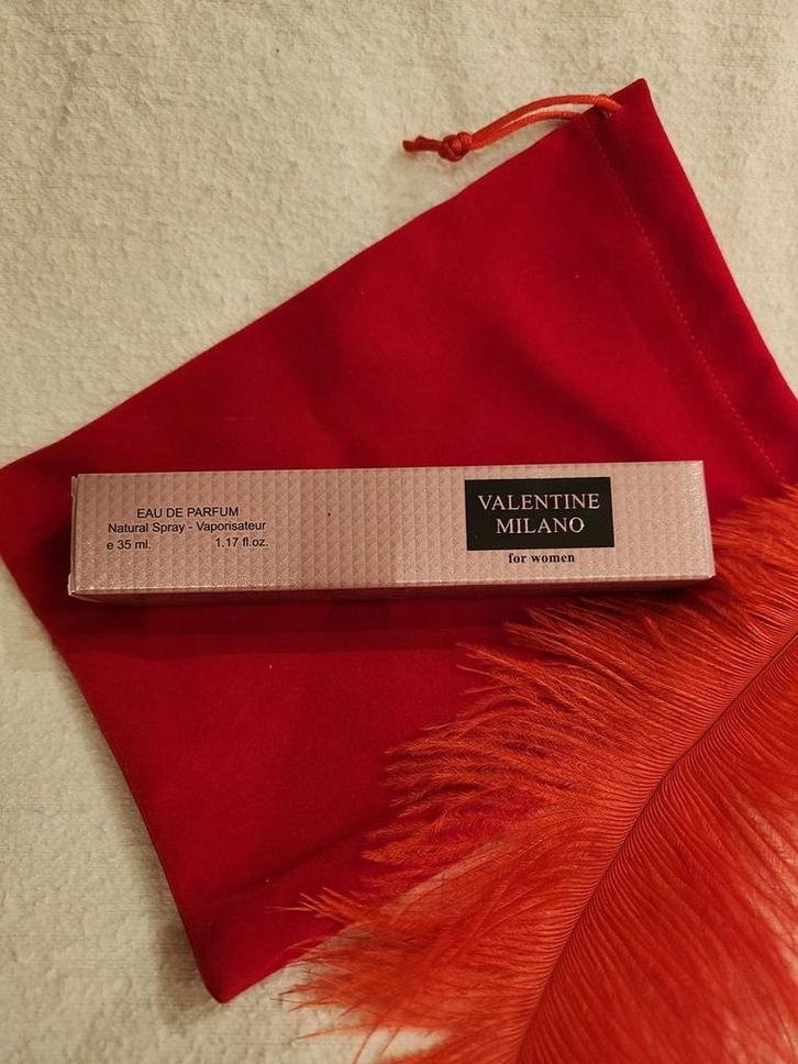 Valentino Milano-klein verpakking parfum - elke gelegenheid, Sieraden, Tassen en Uiterlijk, Uiterlijk | Parfum, Verzenden