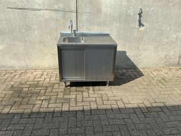 Spoeltafel met schuifdeuren 100 cm beschikbaar voor biedingen