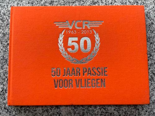 50 jaar passie voor vliegen – VCR 1963 – 2013 (Rotterdam), Boeken, Geschiedenis | Stad en Regio, Gelezen, 20e eeuw of later, Verzenden