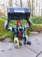 Beeld, strong gorilla with oil barrel - 22 cm - polyresin