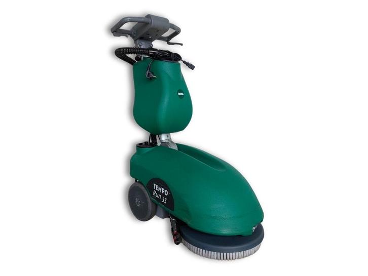 Boma Tempo Run 35, Zakelijke goederen, Machines en Bouw | Onderhoud en Reiniging, Ophalen of Verzenden