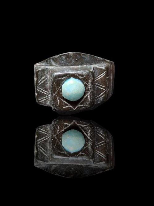 Middeleeuwen, kruisvaardersperiode Brons, Rare & Stunning, Antiek en Kunst, Antiek | Overige Antiek