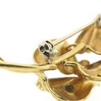 Gouden broche van bladeren met saffier, Sieraden, Tassen en Uiterlijk, Broches, Gebruikt, Overige kleuren, Ophalen of Verzenden