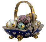 Fabergé ei - Imperial Winter Egg Basket rijkelijk bedekt met