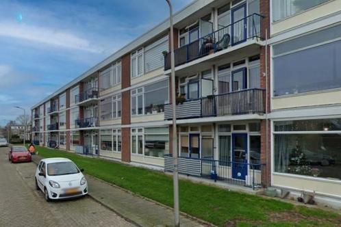 Appartement te huur in Ridderkerk - 66 m² - 3 kamer(s) - 3, Huizen en Kamers, Huizen te huur, Zuid-Holland, Appartement