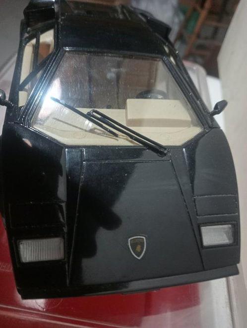Polistil 1:18 - Modelauto - Lamborghini Countach 5000, Hobby en Vrije tijd, Modelauto's | 1:5 tot 1:12